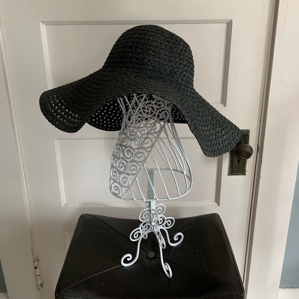Sun hat